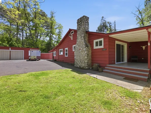19825 Phoenix Lake Rd, Sonora, CA 95370