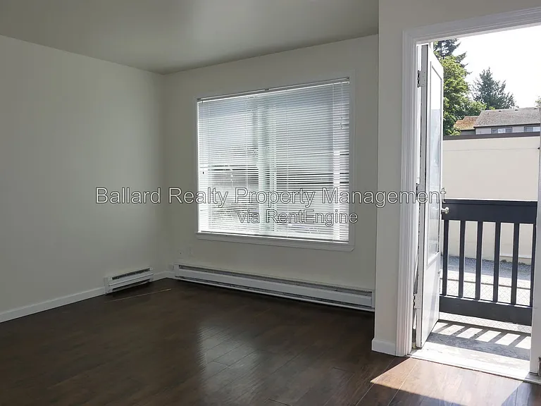 9030 Greenwood Ave N #106 — Photo 3