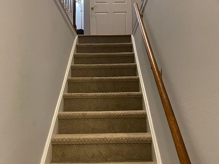 386 Washington Ct — Photo 4