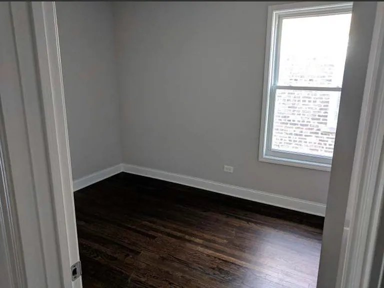 7827 S Loomis Blvd #1 — Photo 7