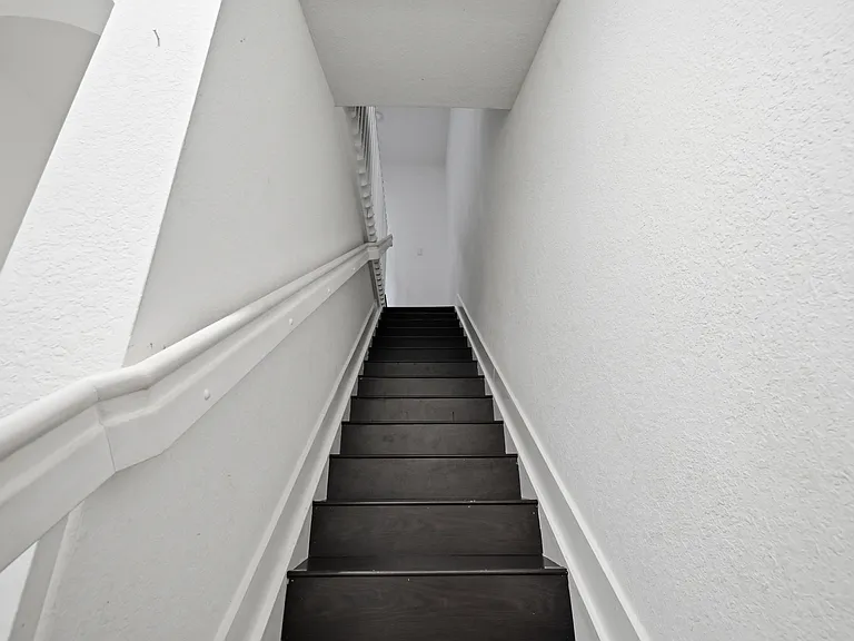 14030 SW 49th St #10 — Photo 8