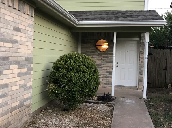 2623 Alcott Ln APT A, Austin, TX 78748