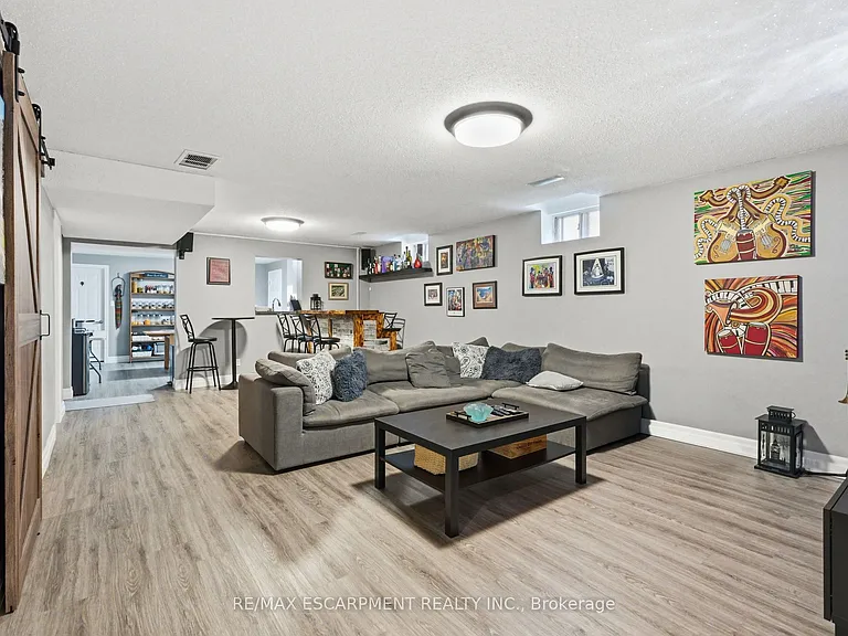 303 Caledon Ave #LOWER — Photo 10