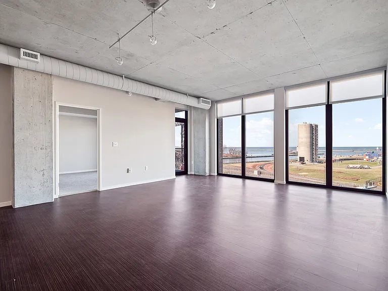 Flats at East Bank — Photo 18