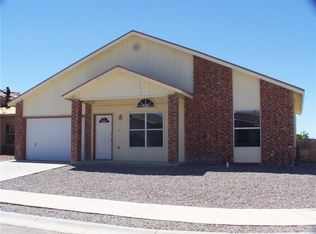 14300 Venecia Dr, Horizon City, TX 79928