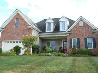 225 Shepherds Bluff Dr, Mooresville, NC 28115