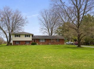 10590 Marie Ln, Pickerington, OH