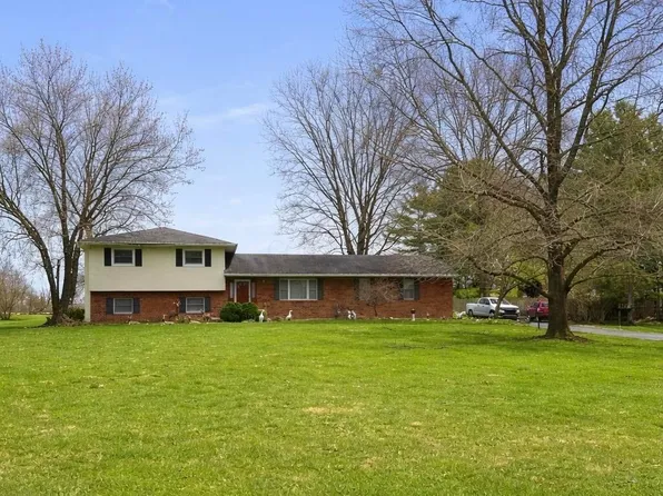 10590 Marie Ln, Pickerington, OH 43147