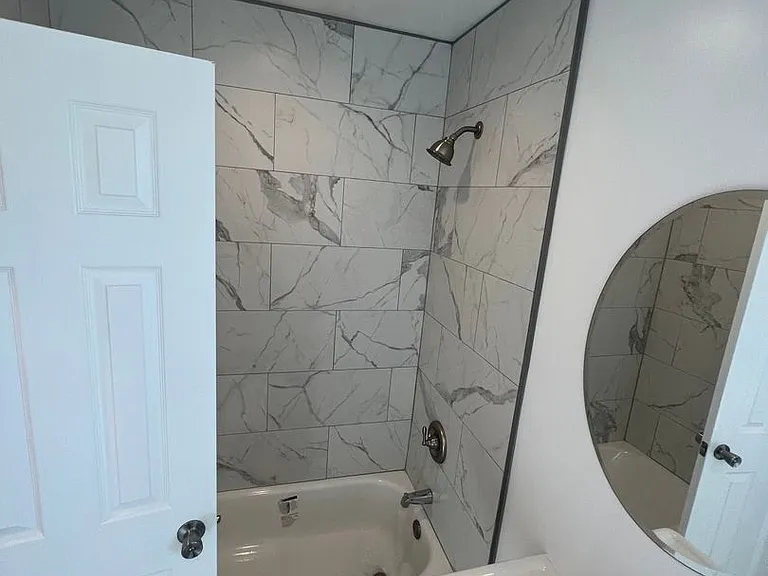 947 N Wilmington Blvd — Photo 8