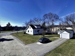 3302 Chapel Hill Rd, Johnsburg, IL 60051