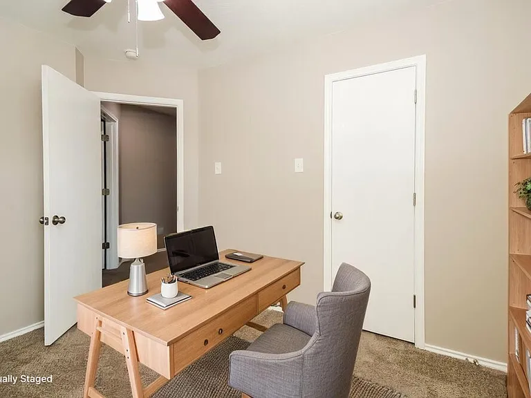 10005 Sterling Place Dr — Photo 16