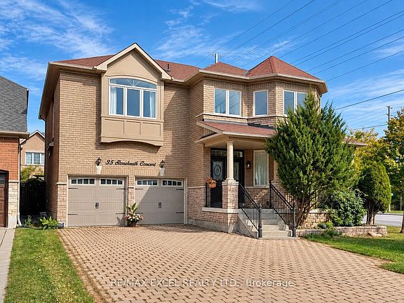 2nd image of 35 Stoneheath Cres