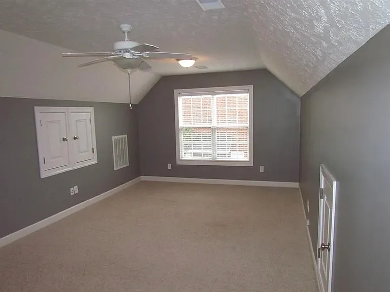 2711 Bardolino Dr — Photo 2