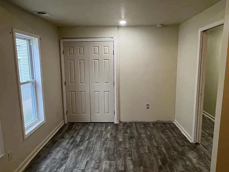 1328 Camden Ave — Photo 12