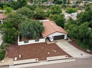 24385 Del Amo Rd, Ramona, CA 92065