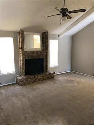 741 Villa Vanessa Dr — Photo 9