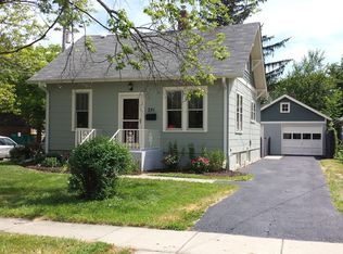 251 S Weston Ave, Elgin, IL