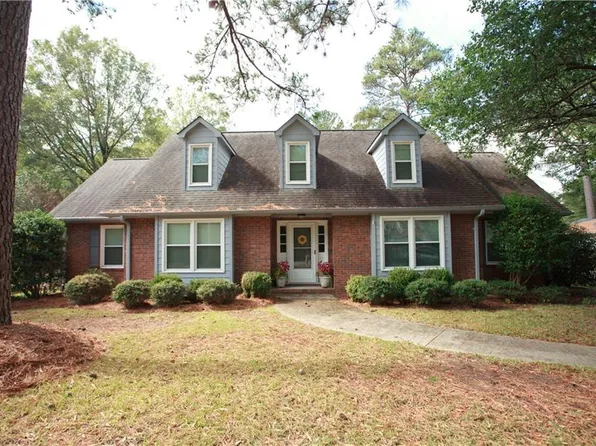 110 Chaucers Cv, Macon, GA 31210