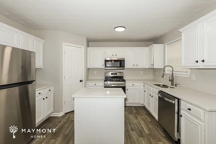 12206 Stillman Ct — Photo 5