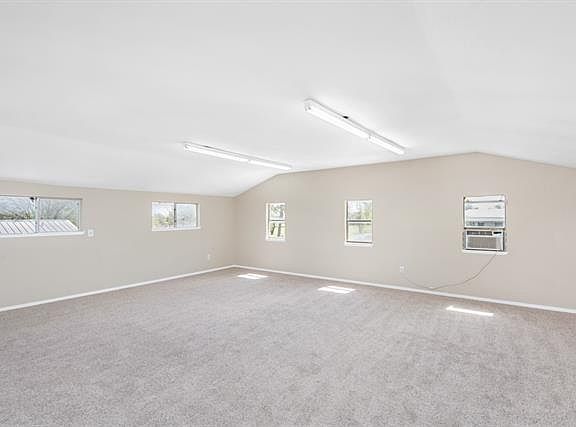 4th image of 2725 County Road 314