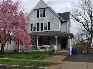 40 Catherine St #1, Middletown, CT 06457