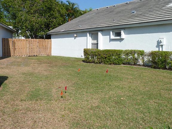 5th image of 2015 Normandy Cir