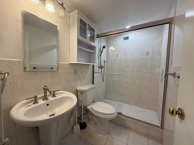 801 Brickell Bay Dr #470 — Photo 22