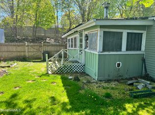 6 Jennifer Ln, West Stockbridge, MA 01266