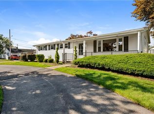 33 Newell Rd, Cranston, RI 02910