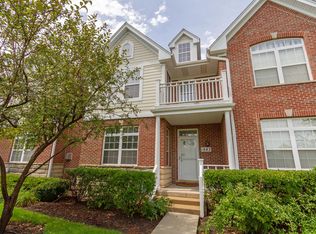 1882 Keystone Pl #1882, Schaumburg, IL 60193