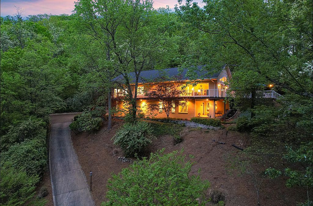 6607 Ormond Dr, Nashville, TN 37205 | Zillow