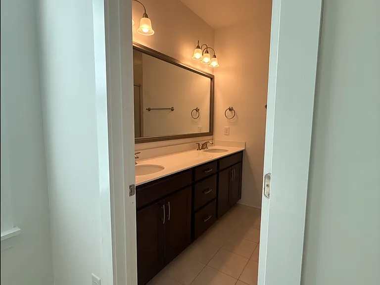 2059 Eva Pearl Dr — Photo 6