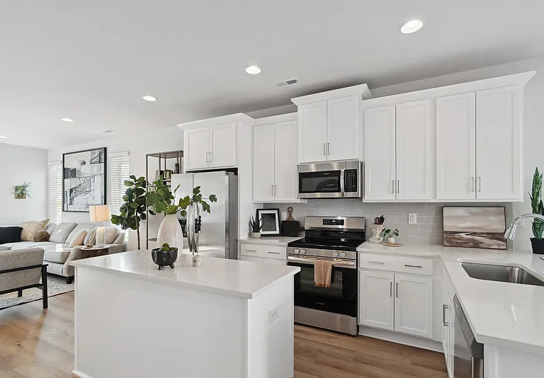 Enderly Towns - Townhomes for Rent in Charlotte, NC - Enderly Neighborhood — Photo 1