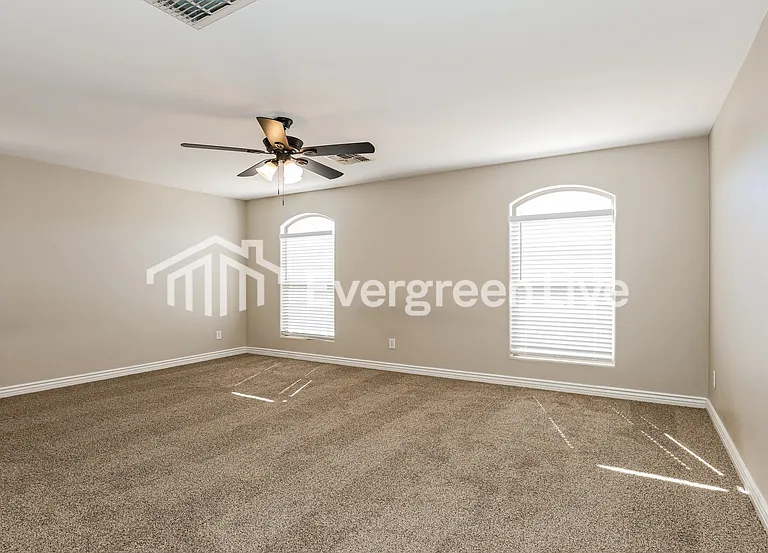 12432 W San Miguel Ave — Photo 7