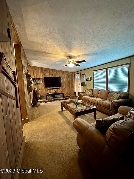 3rd image of 597 Guinea Road