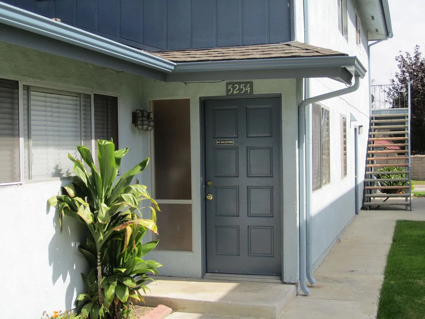 For Lease Updated 2-Bedroom Villa Ventura Townhouse Condo — Photo 2