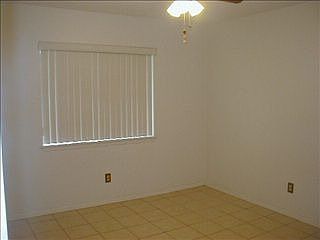 3rd image of 2104 Hibiscus Ave