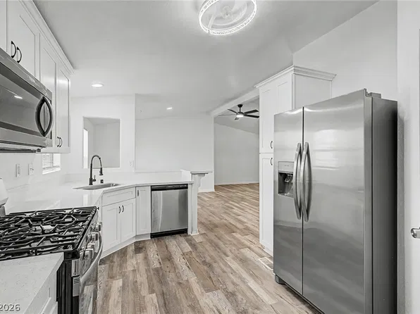 5502 Tahoe Dr, Las Vegas, NV 89142