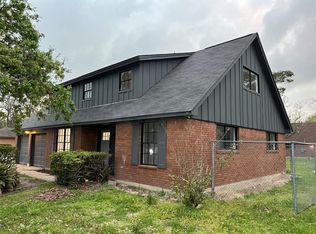 7203 Saunders Rd, Houston, TX 77016