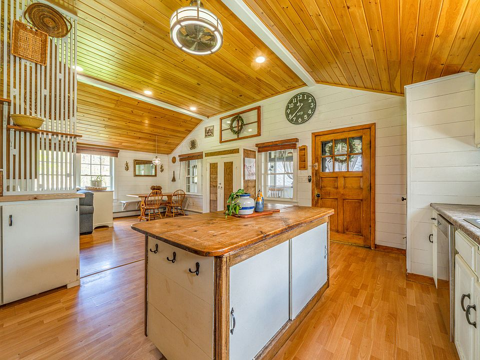1st image of 128 Shepard Road