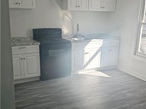 norfolk-virginia-79199740 picture