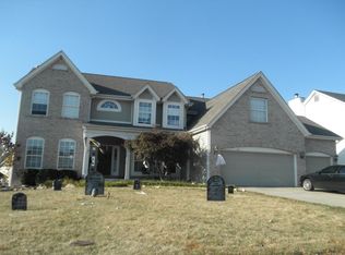 1413 Crooked Stick Dr, O'Fallon, MO 63366