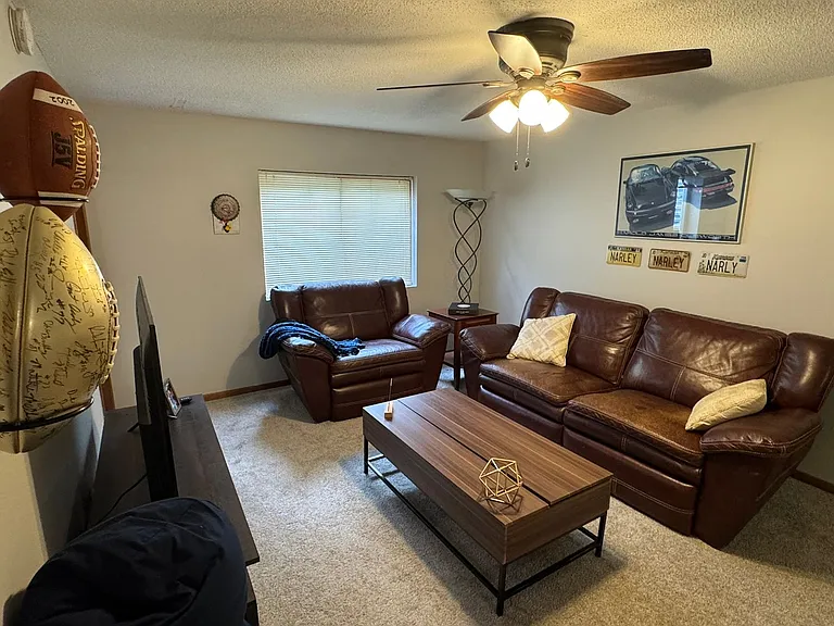 1217 Idaho Ave — Photo 26