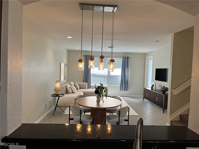 9999 Chiana Cir — Photo 19