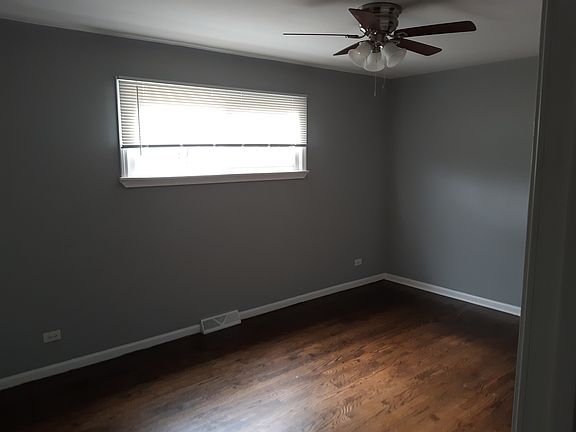 5th image of 17200 Kenwood Ave
