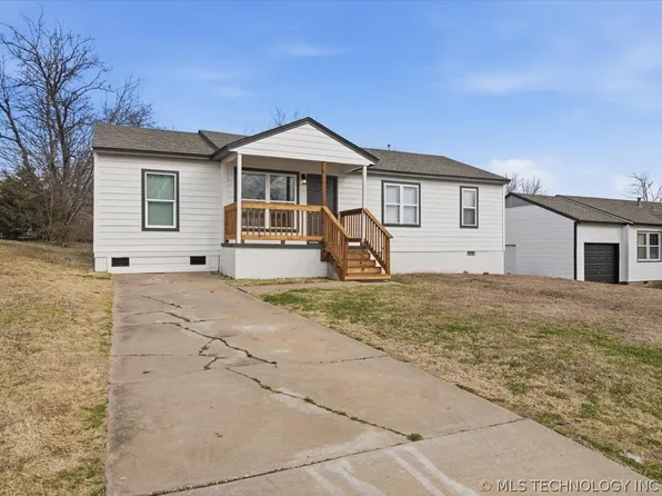 6837 E King Pl, Tulsa, OK 74115