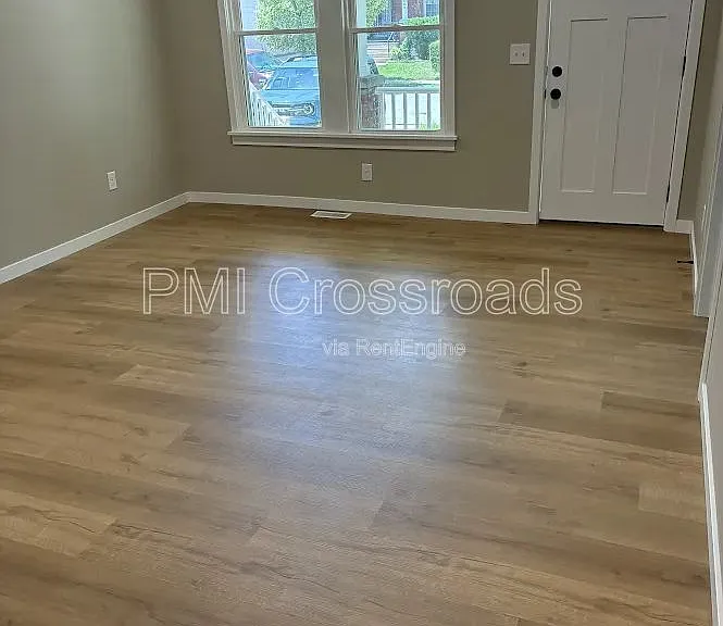 1605 Winchester Ave #1 — Photo 12