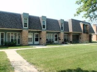 827 23rd Ave S, Moorhead, MN 56560