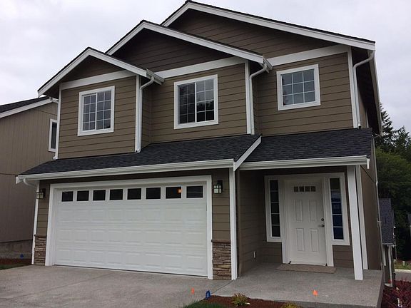 2nd image of 707 Courage Ct SE