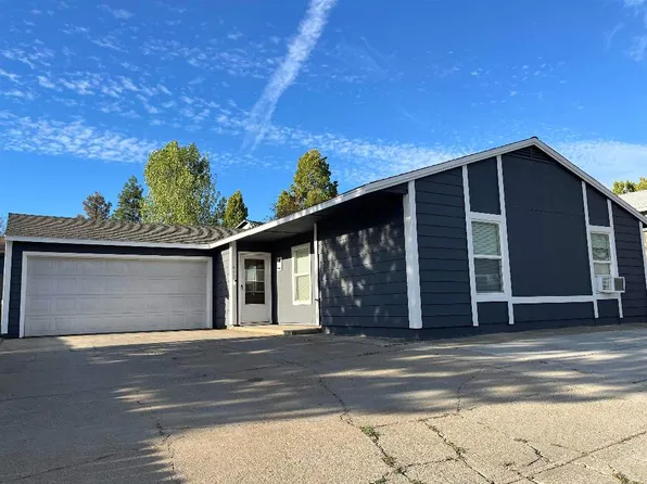 813 Sutter St, Yreka, CA 96097